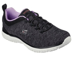 SKECHERS Virtue Sneakers