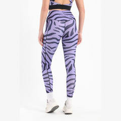 Zebra printed leggings in purple