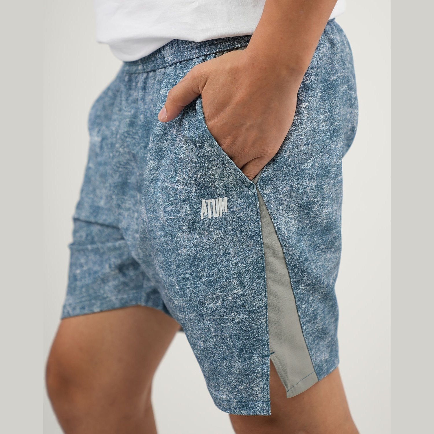 ATUM| Men's Printed Training Short - Navy