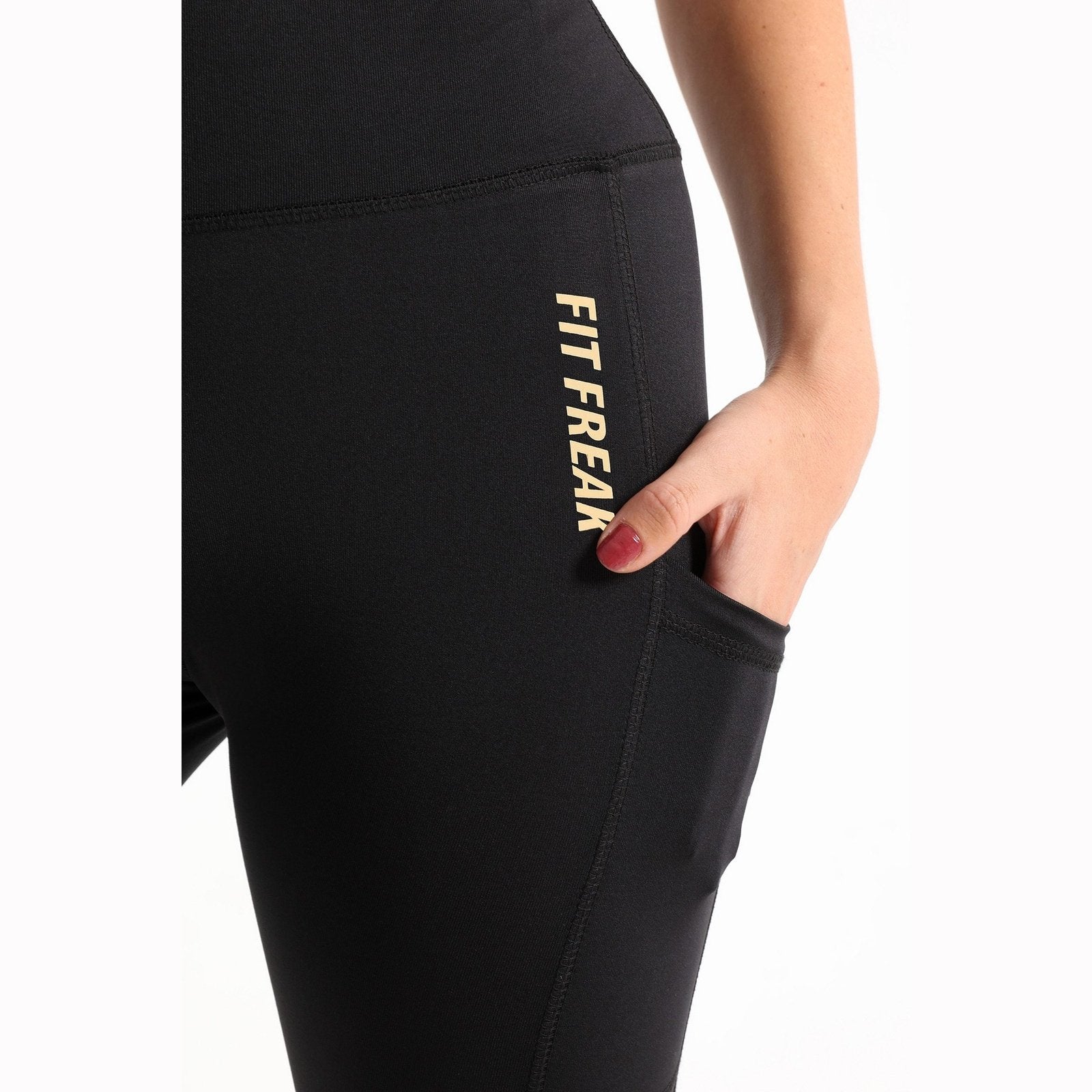 Black basic pocket leggings