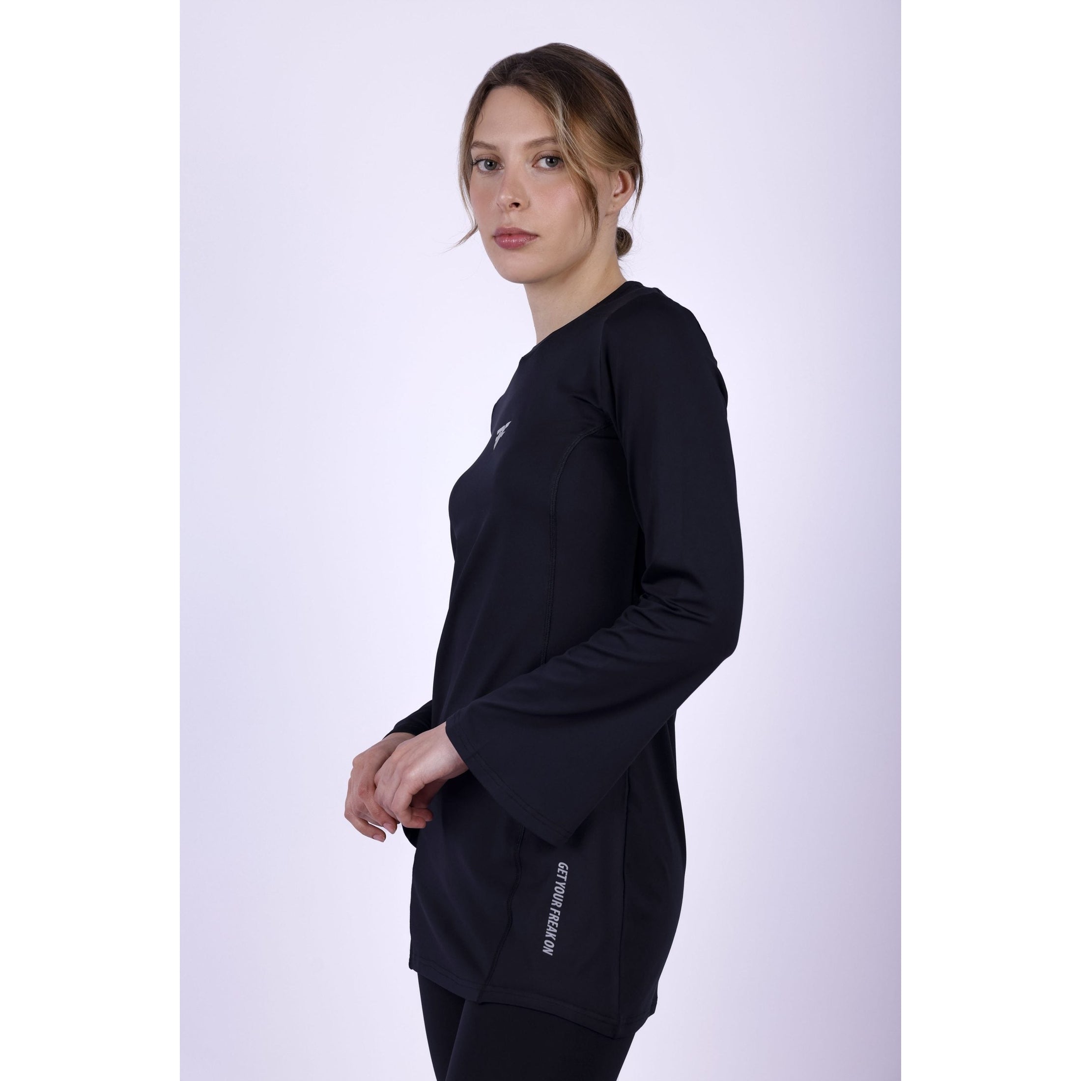 Training bell sleeve top in black