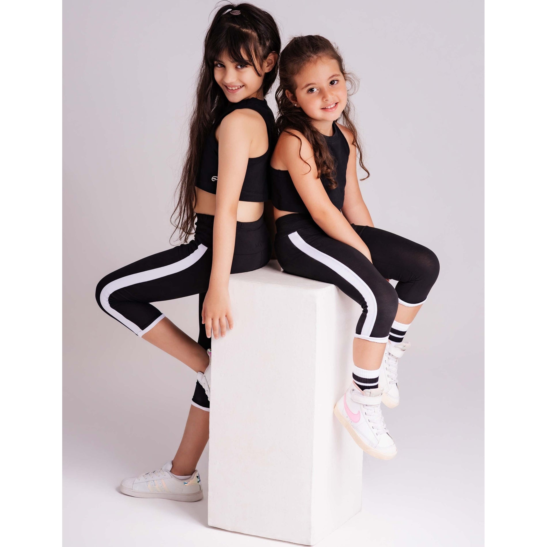 Girls StripeEase Below-Knee Leggings