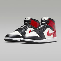 WOMENS AIR JORDAN 1 MI