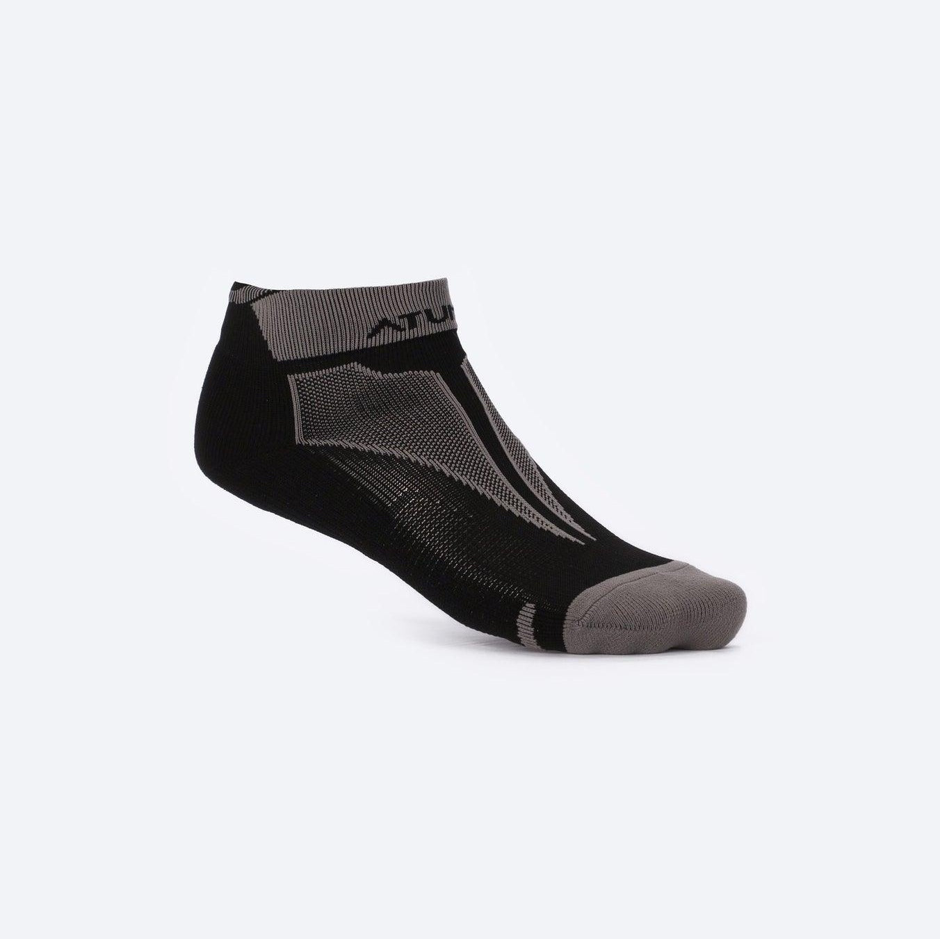 ATUM| Kids Low-Cut Training Socks - black