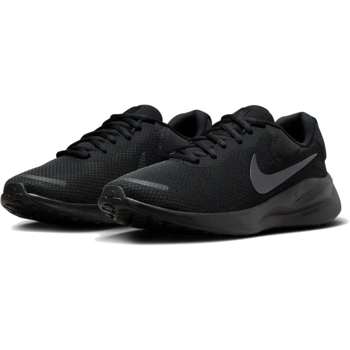 Nike Revolution 7