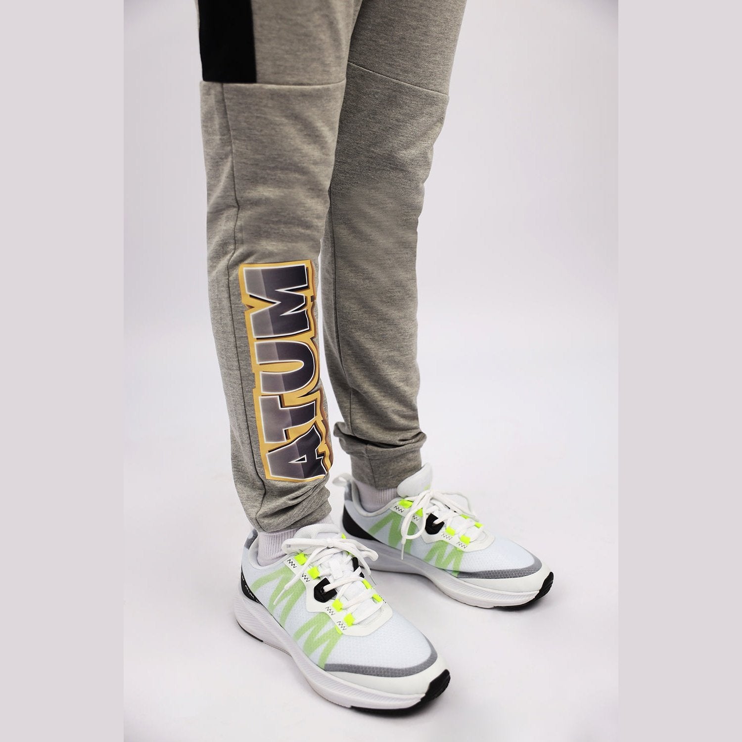 Atum Boy's WOW Graphic Sweatpants