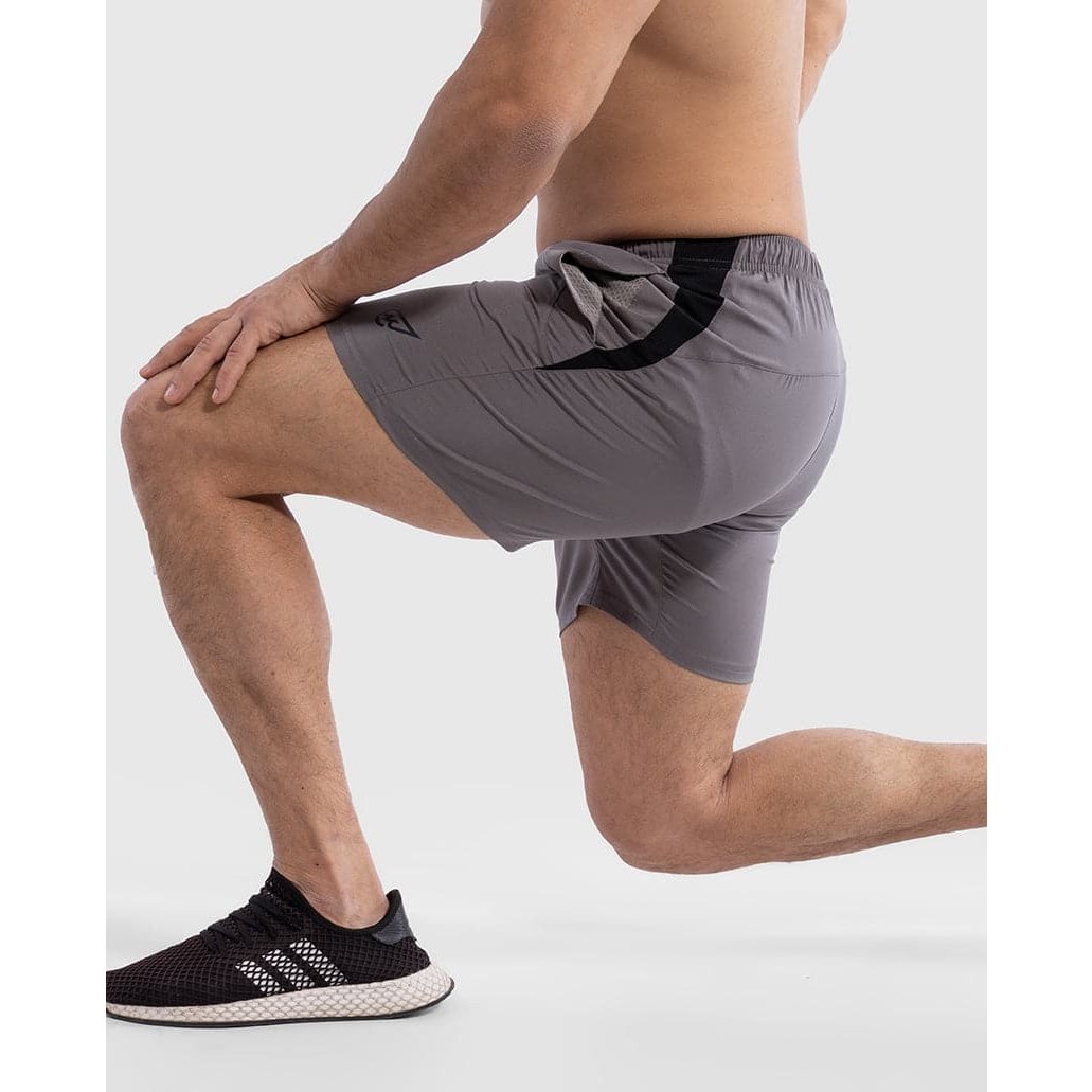 Cross Line Training Short in Grey - Sporty Pro